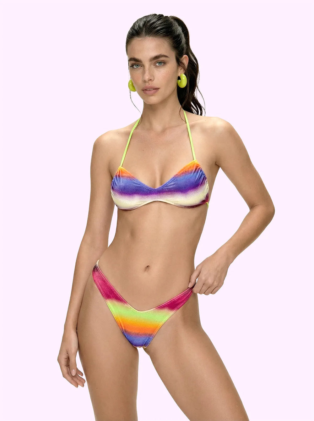 XS