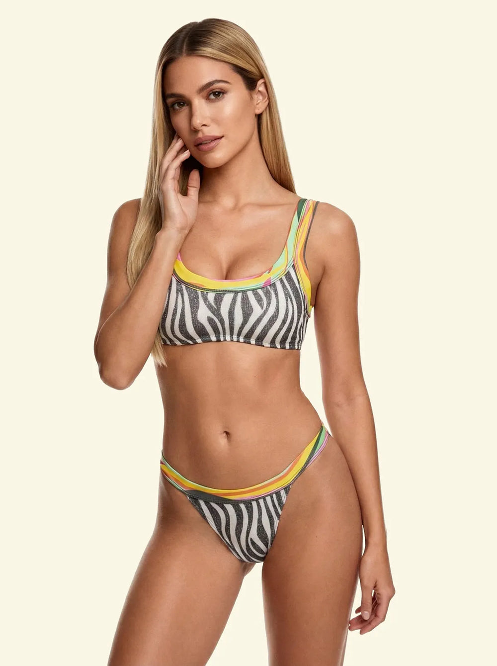 XS