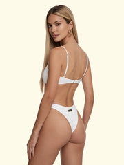 XS