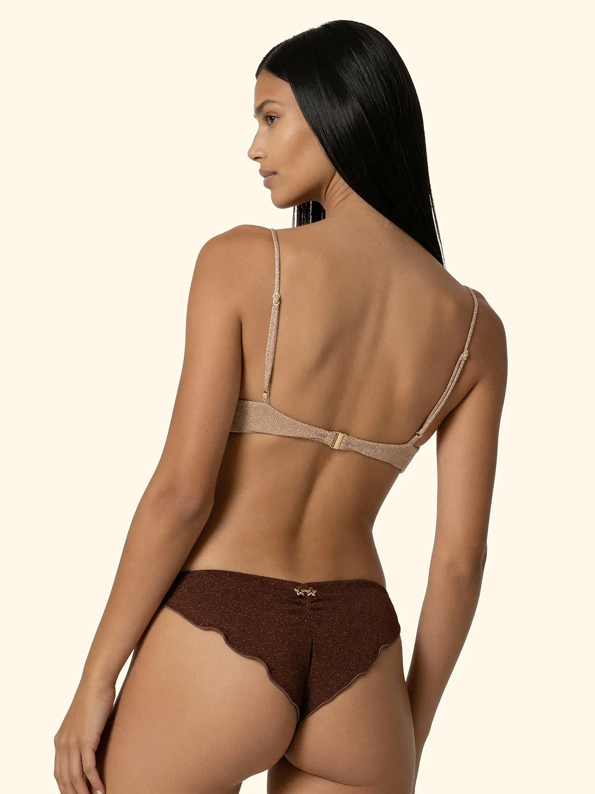 XS