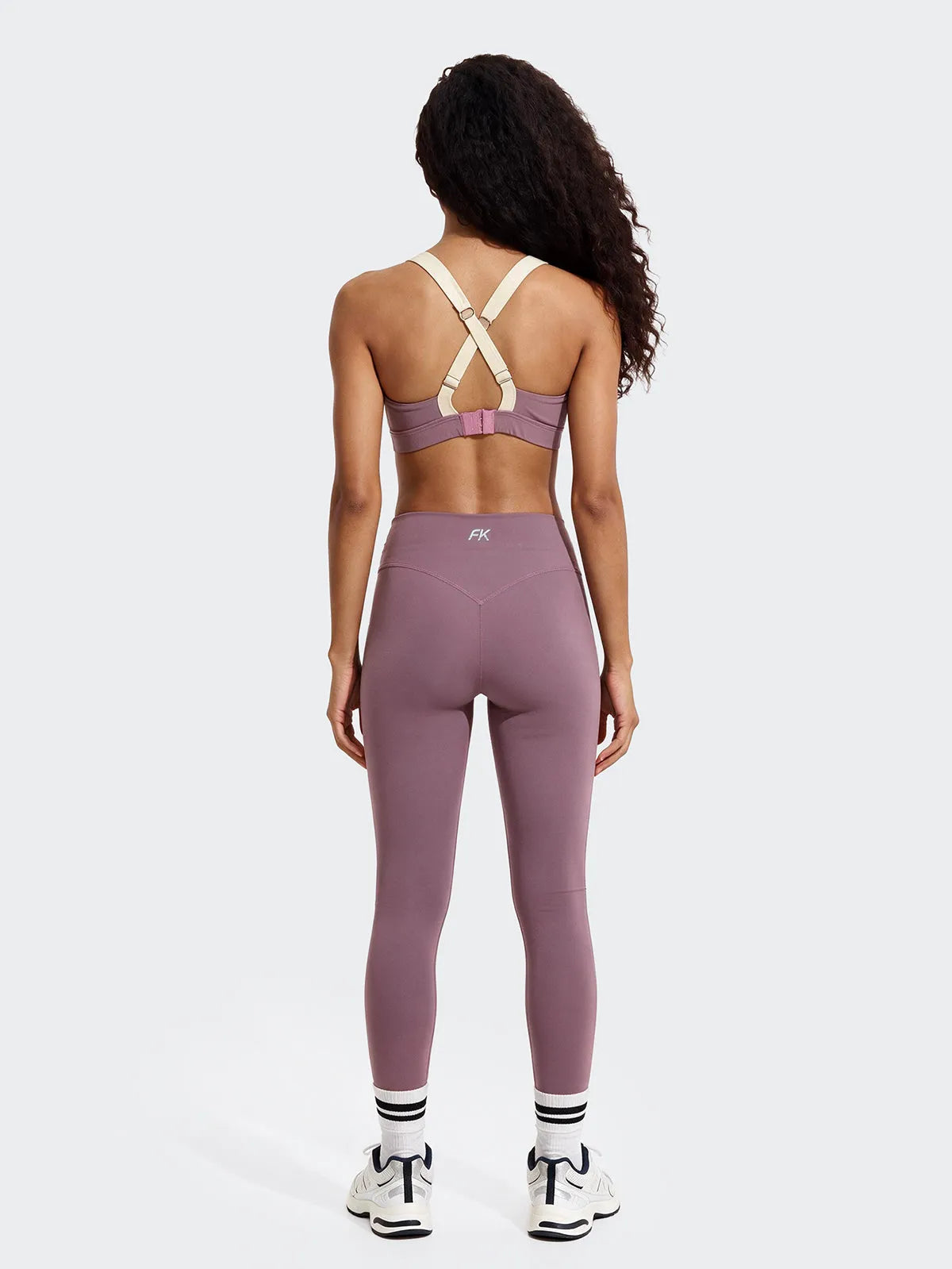 XS