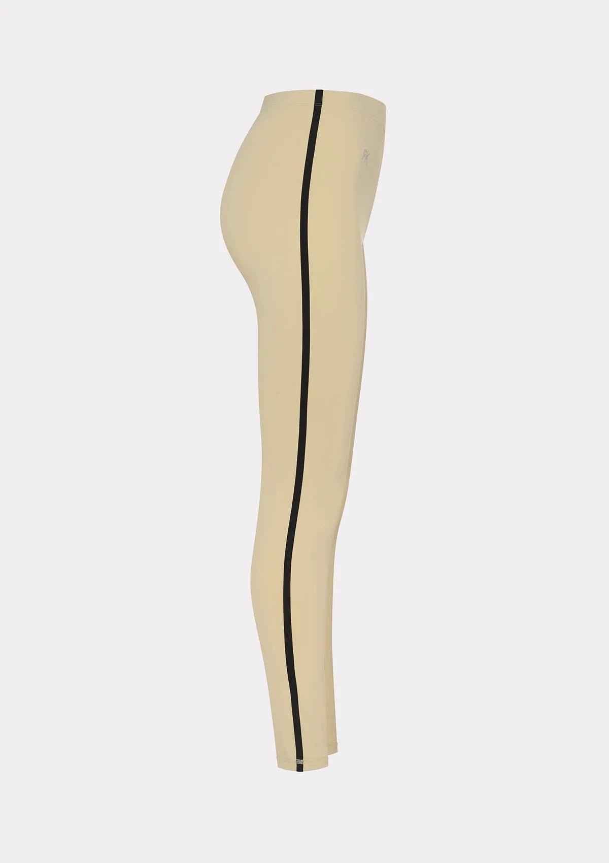 XS