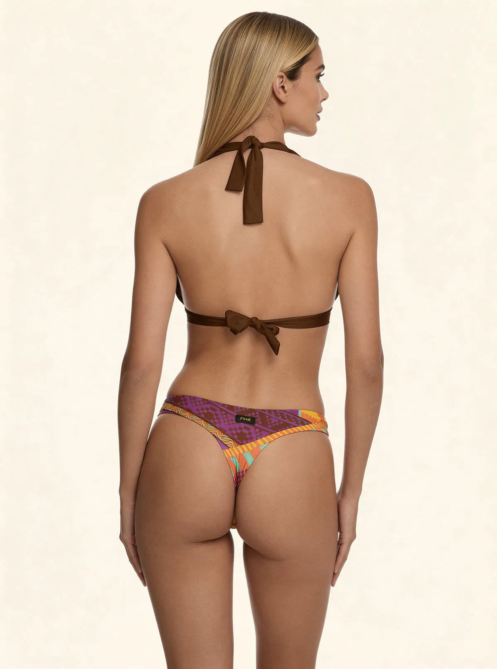 XS